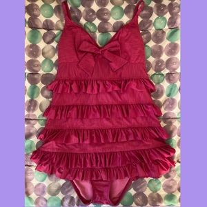 Betsey Johnson ruffle cake tankini swimsuit